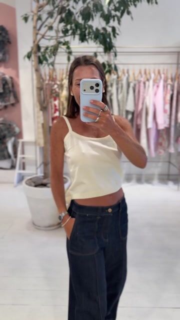Video de Musculosa Tejida Rumont Crema