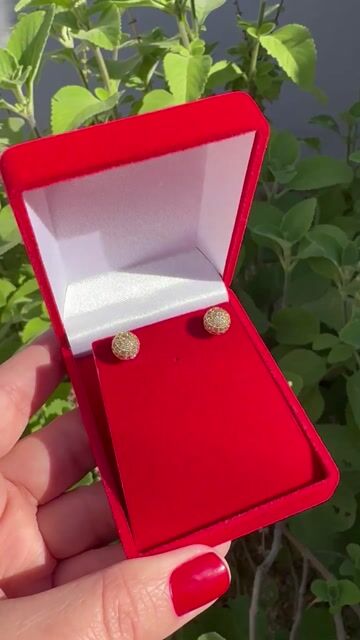 Vídeo de BRINCO BOLA CRAVEJADO EM MICROZIRCÔNIA