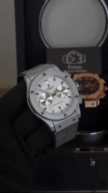 Video de Hublot Chrnograph 42mm - AÇO/MOSTRADOR BRANCO - SILICONE E COURO