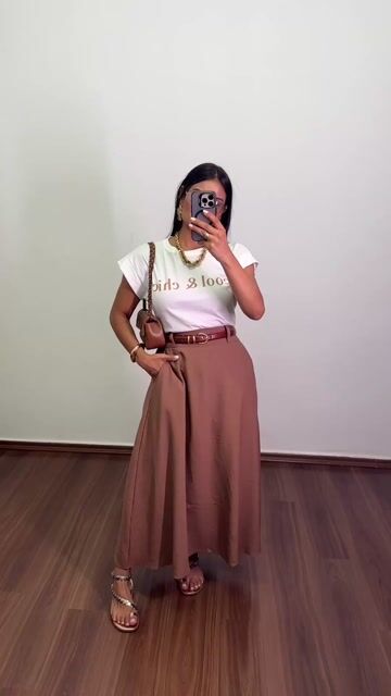 Vídeo de T-Shirt de Algodão Sustentável Manga Zara Cool & Chic