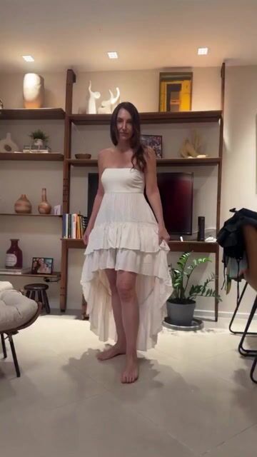Vídeo de Vestido Adriana Degrea