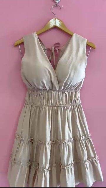 Video de 1010362 VESTIDO DRAPEADO PRINCESS AMARELO
