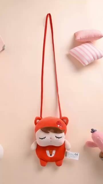 Video de METOO DOLL - BOLSA COM ALÇA MINI 20CM ANGELA FLORESTA RAPOSA
