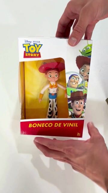 Video de Boneca Jessie Toy Story Articulada em Vinil Lider 17 cm Colecionável