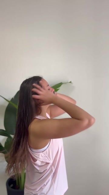 Video de MUSCULOSA OLIVIA