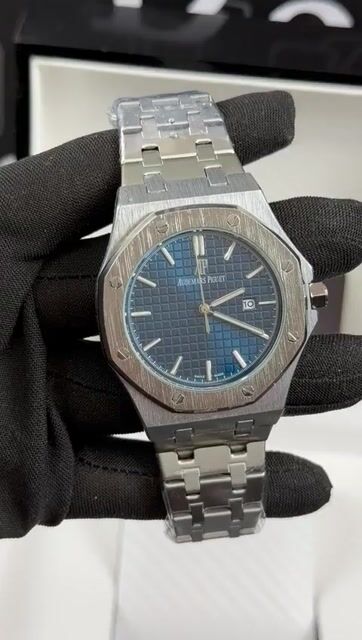 Video de Audemars Piguet Royal Oak 45mm - AÇO/MOSTRADOR AZUL