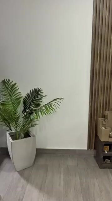 Video de ESCALERA DE HOGAR 4 ESCALONES FINA ALUMINIO ANODIZADO OCRE CRONOS