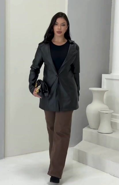 Vídeo de Parka Alexa Couro