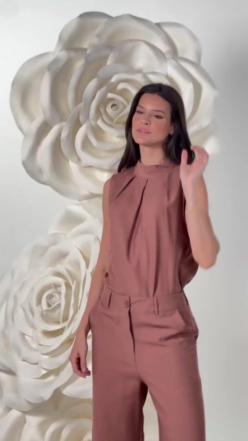 Vídeo de CONJUNTO DE CALÇA PANTALONA CECILIA