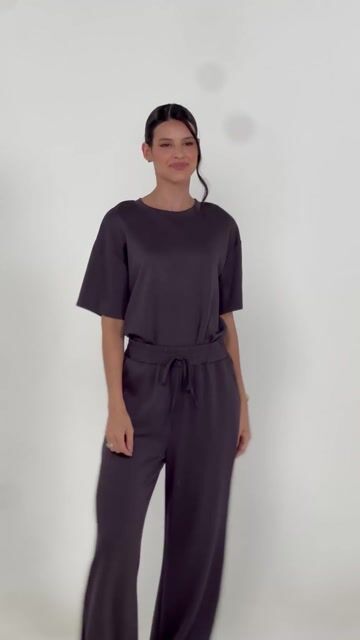 Vídeo de CONJUNTO MOLETINHO NAOMI