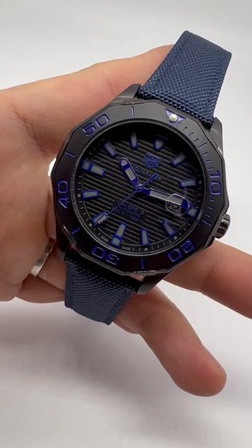 Video de TAG Heuer Aquaracer 43mm - AÇO PRETO/MOSTRADOR PRETO - NYLON