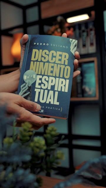 Vídeo de Livraria Cristã Com Cristo - Bíblias, livros evangélicos, vida cristã