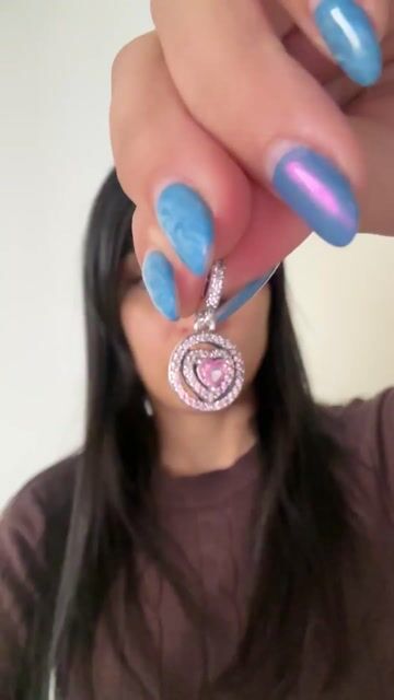 Video de Charm círculo con corazón