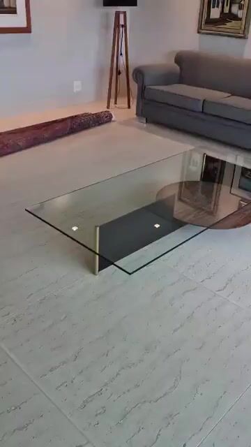 Vídeo de Mesa de Centro 1,68 x 79cm com Tampo de Vidro (5263)