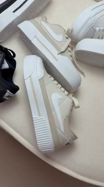 Vídeo de Nike Couro Legacy Lift