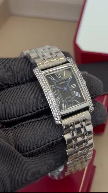 Video de Cartier Tank Américaine 25mm - AÇO/MOSTRADOR PRETO