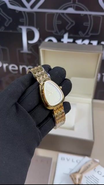 Video de Bvlgari Serpenti 29mm - AÇO DOURADO/MOSTRADOR DOURADO