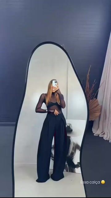 Vídeo de Calça Pantalona Alfaiataria