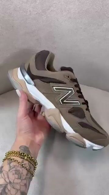 Vídeo de Novo Tênis Moda Masculina 9060 Disponível do 34 ao 43