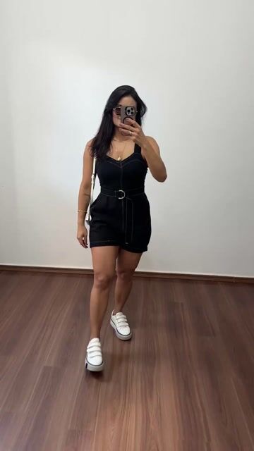 Vídeo de Macaquinho Alfaiataria Sensorial Alça Elástico Faixa Cinto Drica Preto