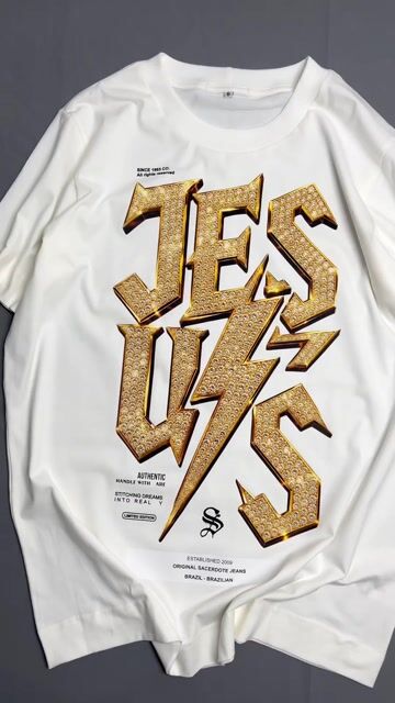 Vídeo de CAMISETA JESUS DOURADO (ESTAMPADA) OFF WHITE