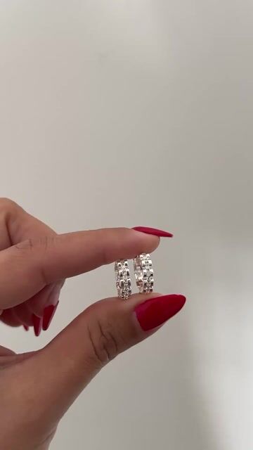 Video de Argollas tipo cadena con piedras