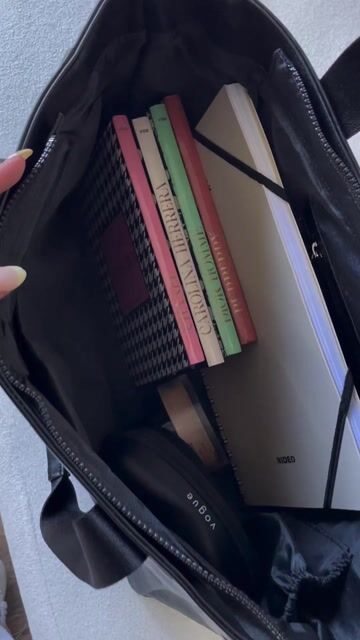 Video de Revel | Más que carteras
