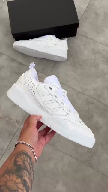 Vídeo de Tênis Adidas Masculino Adi2000 Branco Couro