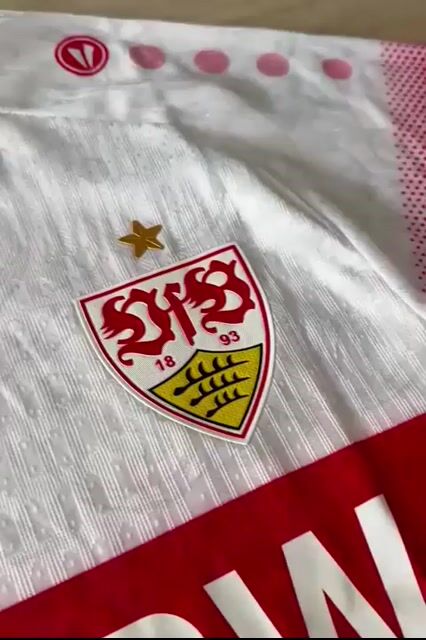 Video de Camiseta 26/27 Stuttgart MATCH IMPORTADA
