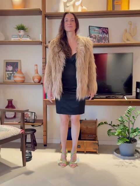 Vídeo de Casaco de pele Zara