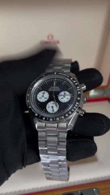 Vídeo de RELOGIO OMEGA SPEEDMASTER MOONWATCH REVERSE PANDA SUPER CLONE