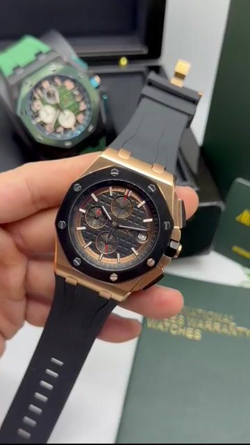Video de Audemars Piguet Royal Oak Offshore 44mm - AÇO DOURADO/MOSTRADOR PRETO - SILICONE