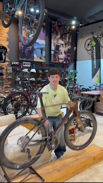 Video de Merida Reacto 8000 2027 | Shimano Ultegra Di2