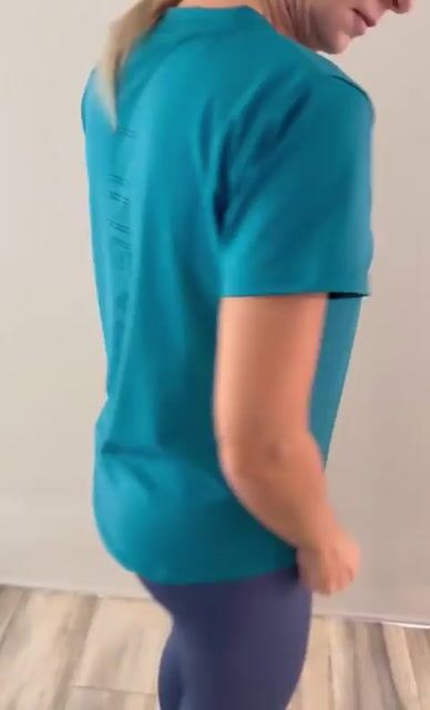 Video de Remera m/c cuello v lycra