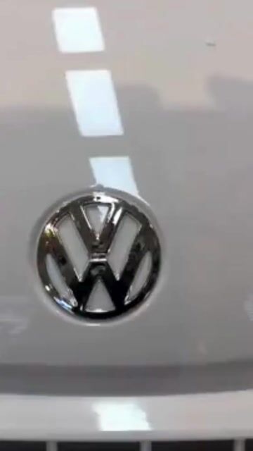 Video de Auto A Batería New Beetle Con Cuero 12v Susp Puertas Rc Usb
