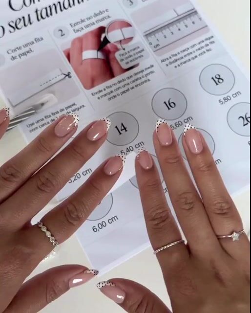 Vídeo de Anel Solitário Zircônia Cristal - Prata