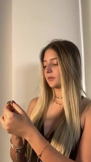 Vídeo de Fiu Cosmetics