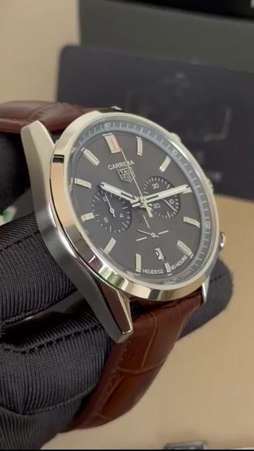 Video de TAG Heuer Carrera 44mm - AÇO/MOSTRADOR CINZA - COURO