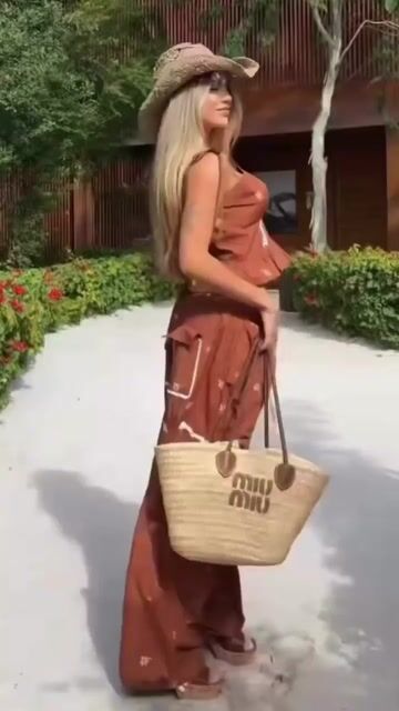 Video de Conjunto Bordado Ponto Cruz
