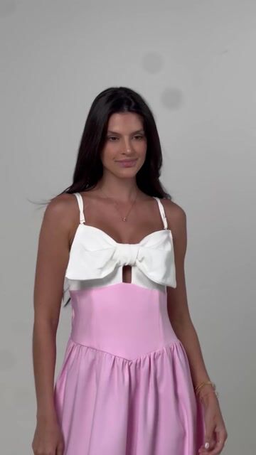 Vídeo de VESTIDO LAÇO ARIADNE