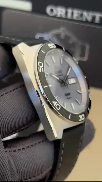 Video de Orient Automático 3 Estrelas Elegance YN6SC019-A1PX 38mm - AÇO/MOSTRADOR AZUL - COURO