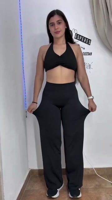 Video de Calza Baggy negro Tendencia