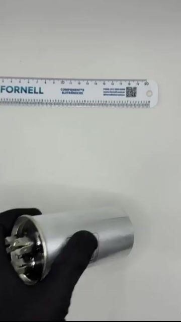 Vídeo de Capacitor De Partida 40UF+5uF 440V 55x105mm (Fast-on)