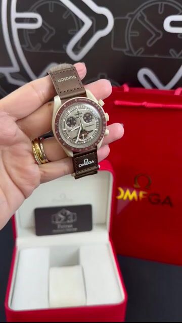 Video de Omega Speedmaster 40mm - RESINA/MOSTRADOR MARROM - NYLON