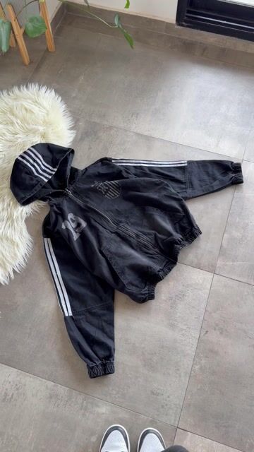 Video de Campera SFC (Boxy)
