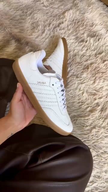 Vídeo de Tênis Adidas Samba Branco Branco Couro Legitimo