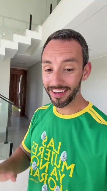Video de Camiseta Shakira - Mujeres Brasileñas