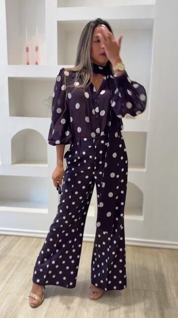 Video de Amélie • ropa y accesorios