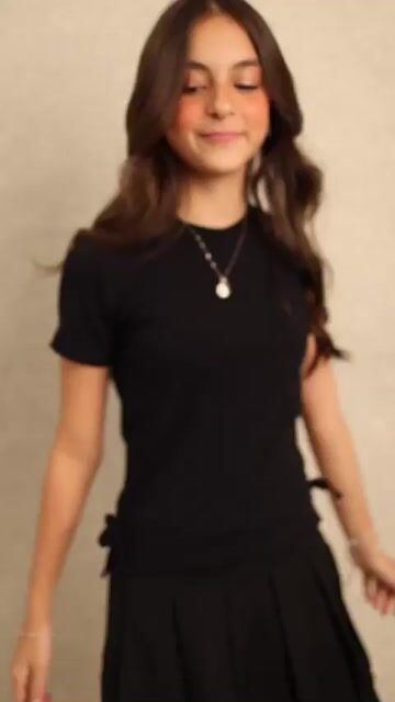 Video de Blusa em Malha de Viscose Valéria 8910