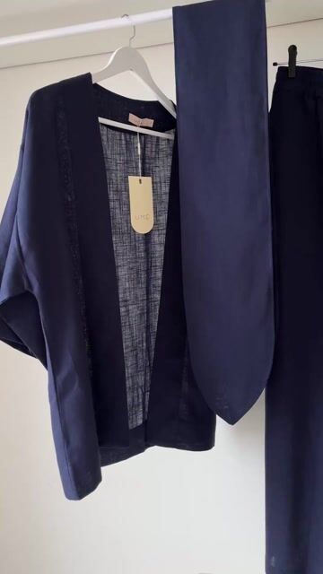 Vídeo de Kimonos femininos autorais em viscose, tricô e veludo. Feitos no Brasil, vários tamanhos. Parcele em 3× sem juros